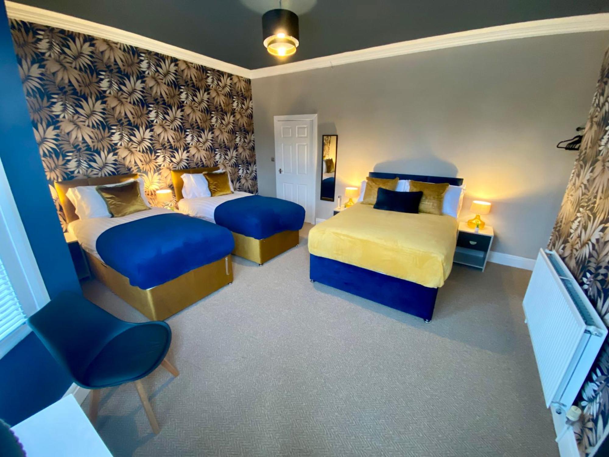 Entire Modern House Liverpool, 6 Bedrooms Экстерьер фото