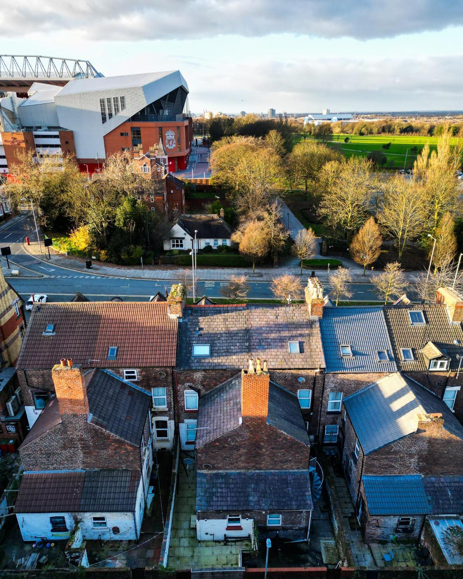 Entire Modern House Liverpool, 6 Bedrooms Экстерьер фото
